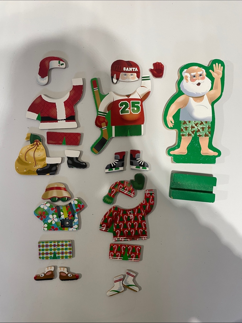 Melissa & Doug Interchangeable Santa Dress-Up Wooden Toy Set